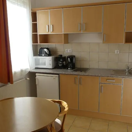 Karolina Apartman Lägenhet