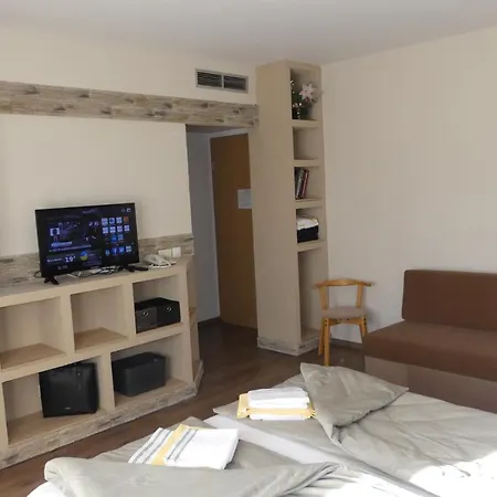 Karolina Apartman Lägenhet